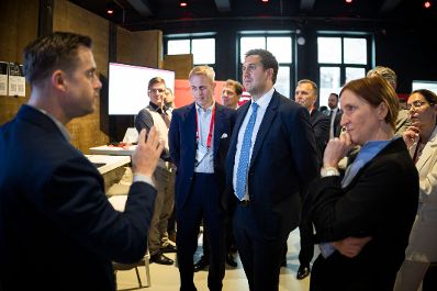 Am 3. September 2026 reiste Staatssekret&auml;r Alexander Pr&ouml;ll zu einem Arbeitsbesuch nach Berlin. Im Bild beim Besuch des 31. Ministerialkongress.