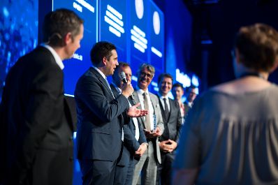 Am 3. September 2026 reiste Staatssekret&auml;r Alexander Pr&ouml;ll zu einem Arbeitsbesuch nach Berlin. Im Bild bei der Preisverleihung des eGovernment-Wettbewerbs beim 31. Ministerialkongress.