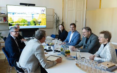 Am 29. September 2026 besuchte Staatssekret&auml;r Alexander Pr&ouml;ll (im Bild) die Technische Universit&auml;t Wien.