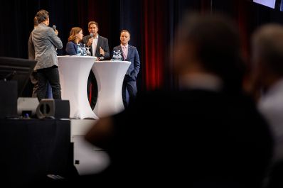 Am 1. Oktober 2026 nahm Staatssekret&auml;r Alexander Pr&ouml;ll am 72. &Ouml;sterreichischen Gemeindetag in Salzburg teil.