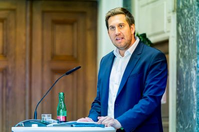 Am 8. Oktober 2026 hielt Staatssekret&auml;r Alexander Pr&ouml;ll (im Bild) eine Keynote bei der Taskforce KI in der Industriellenvereinigung.