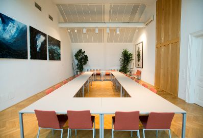 &Ouml;sterreichisches Bundeskanzleramt; Dachfoyer am Minoritenplatz 1