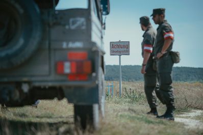 Grenzraum&uuml;berwachung/Assistenzeinsatz durch Milizsoldaten des &Ouml;sterreichischen Bundesheeres. Schlagw&ouml;rter: Sicherheit, &Uuml;berwachung, Grenze, Kontrolle, Milizsoldaten, Bundesheer, Rat f&uuml;r Ausw&auml;rtige Angelegenheiten, FAC, Rat f&uuml;r Justiz und Inneres, JHA