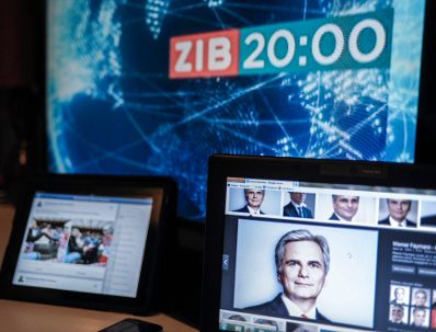 Verschiedene technische Ger&auml;te. Schlagworte: Bildschirm, Computer, Fernseher, iPad, Laptop, Sonstige, Technik, TV-Ger&auml;t