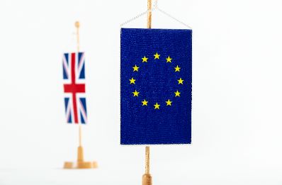 Symbolfoto vom Brexit. Schlagw&ouml;rter: Brexit, Flaggen, Fahnen, EU, Mitgliedsstaaten, L&auml;nder, Gro&szlig;britannien, England, Rat f&uuml;r Allgemeine Angelegenheiten, GAC