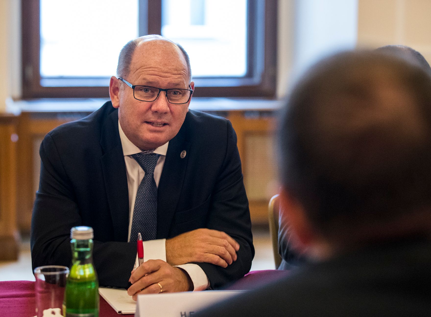 Am 7. Oktober 2016 empfing Kanzleramtsminister Thomas Drozda den Präsidenten des Schwedischen Reichstags Urban Ahlin (im Bild) zu einem Arbeitsgespräch.