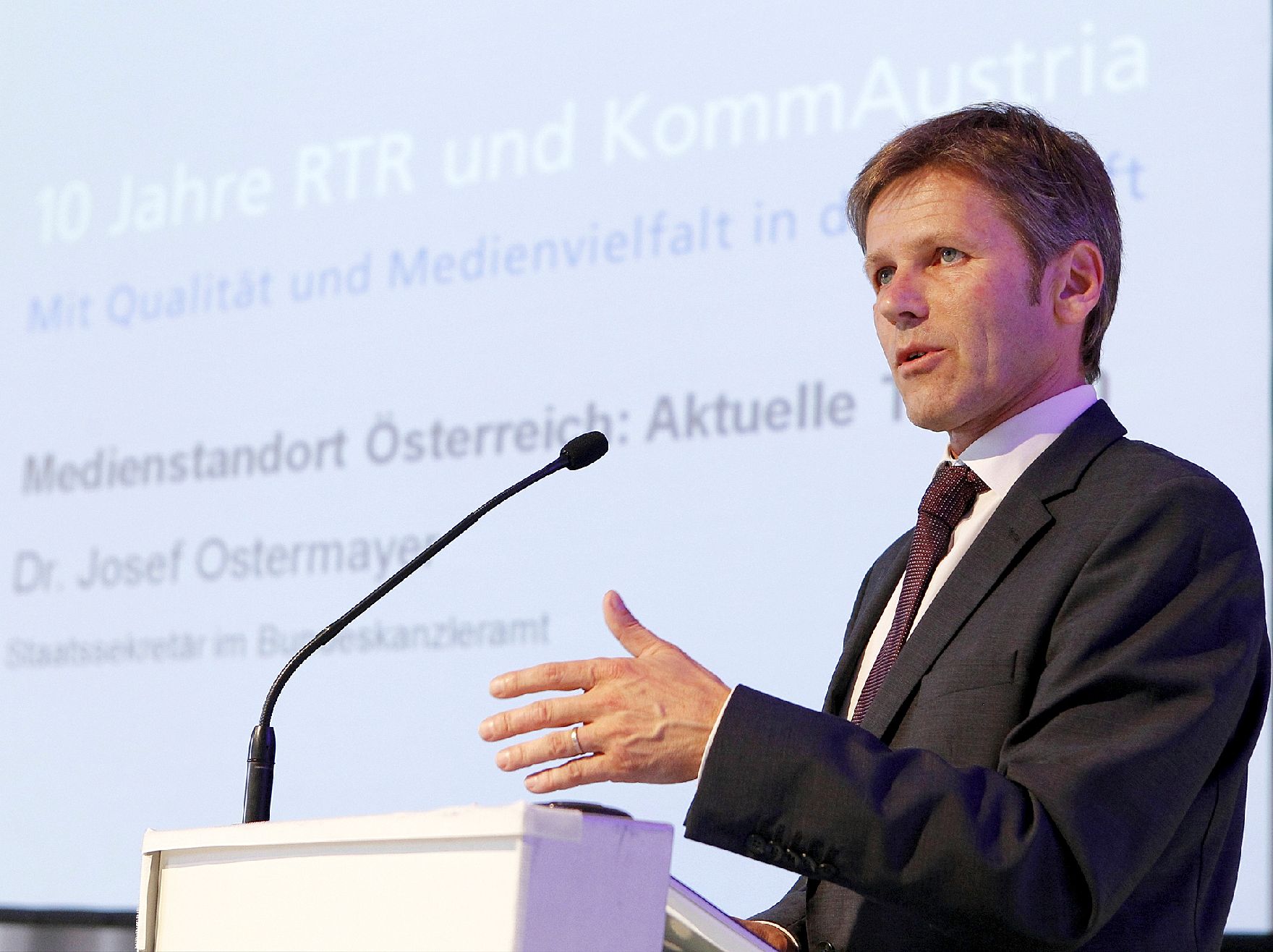 Am 14. Juni 2011 hielt Staatssekretär Josef Ostermayer die Eröffnungsrede bei der Veranstaltung 10 Jahre RTR (Rundfunk & Telekom Regulierungs-GmbH) und KommAustria zu "Mit Qualität und Medienvielfalt in die Zukunft" im MuseumsQuartier Wien.