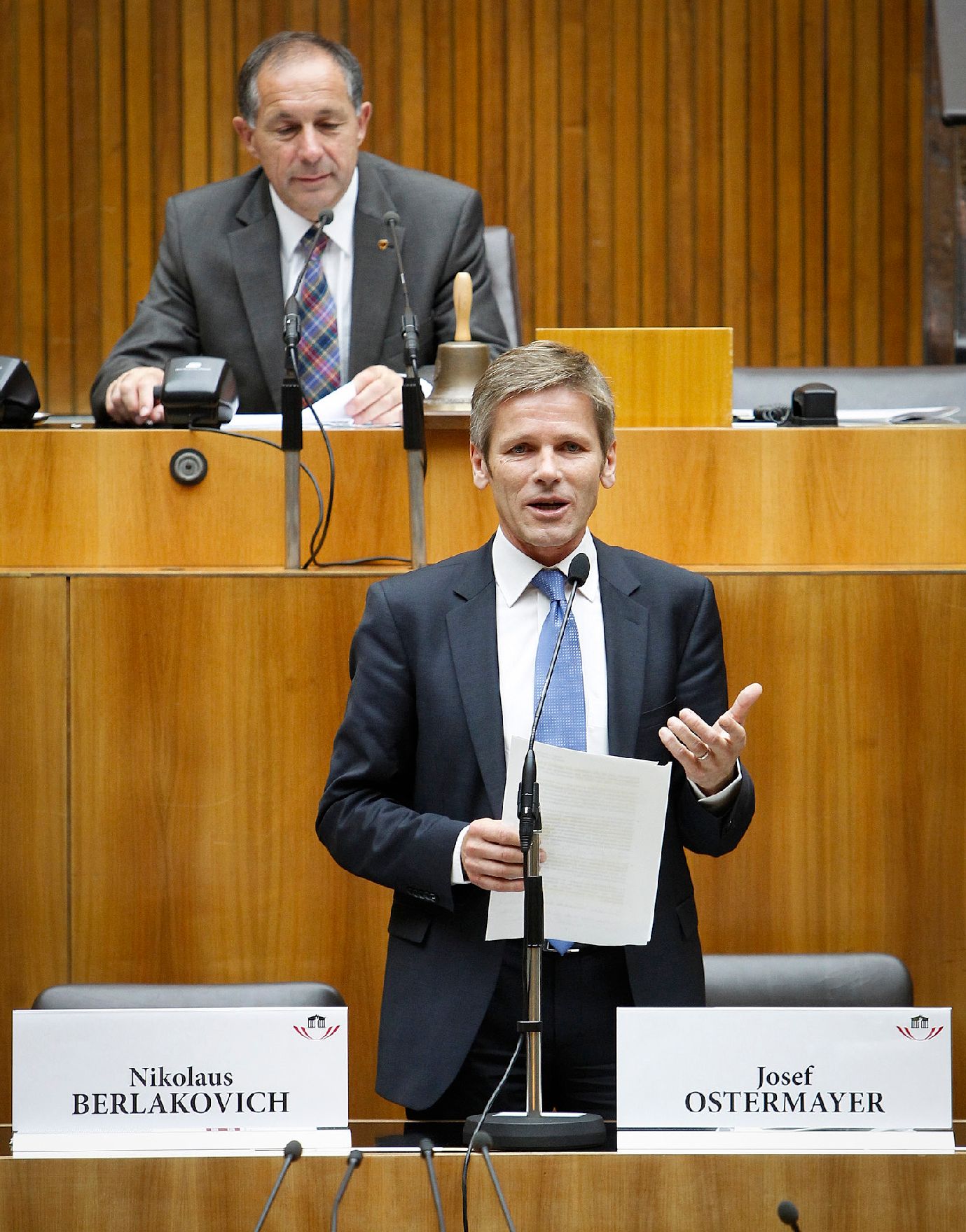 Am 10. Oktober 2012 hielt Staatssekretär Josef Ostermayer eine Rede bei der Parlamentarischen Enquete: "Zukunft Land: Trends, Herausforderungen und Lösungen" im Parlament.