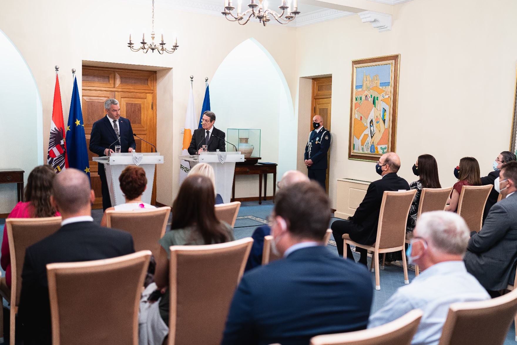 Am 13. Juli 2022 reiste Bundeskanzler Karl Nehammer nach Nikosia. Im Bild bei der gemeinsamen Pressekonferenz mit Präsident Nicos Anastasiades.
