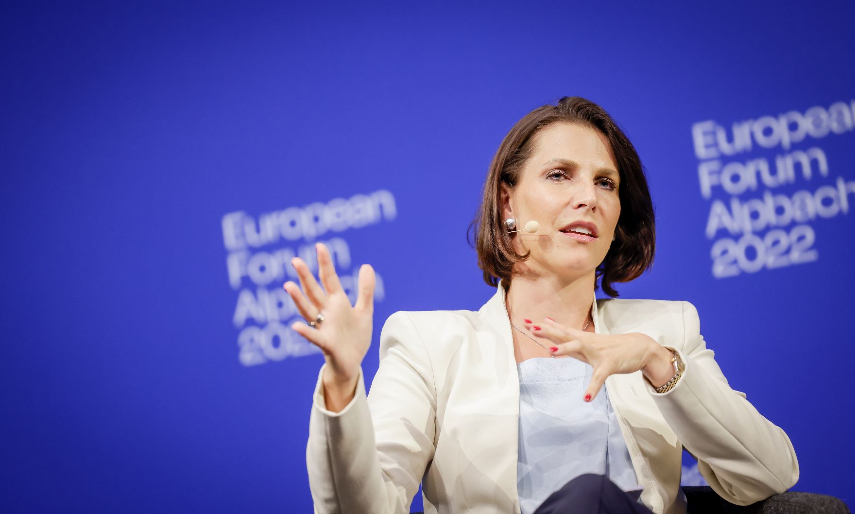 Am 31. August 2021 nahm Bundesministerin Karoline Edtstadler (im Bild) am Forum Alpbach teil.