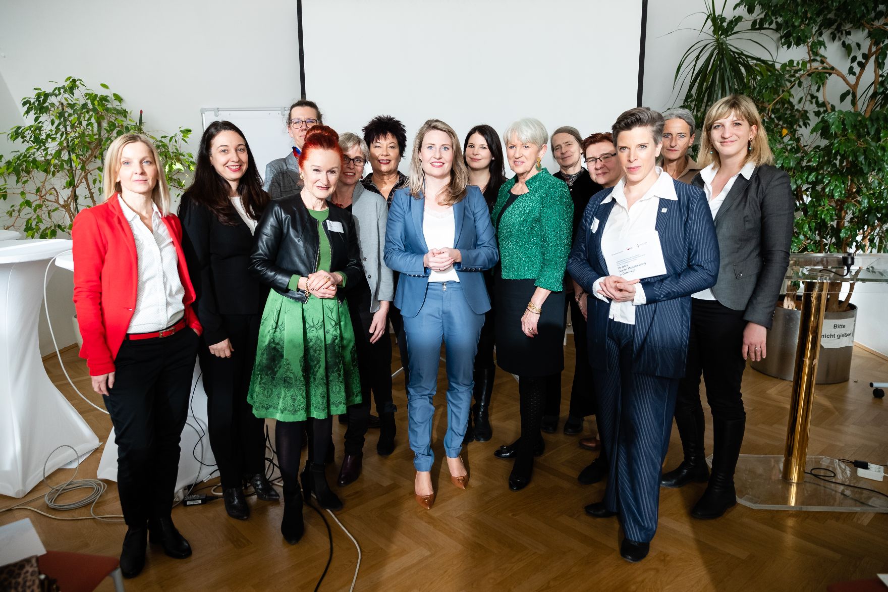 Am 22. Jänner 2020 nahm Bundesministerin Susanne Raab (m.) an der Auftaktveranstaltung „20 Jahre Gender Mainstreaming in Österreich“ teil.