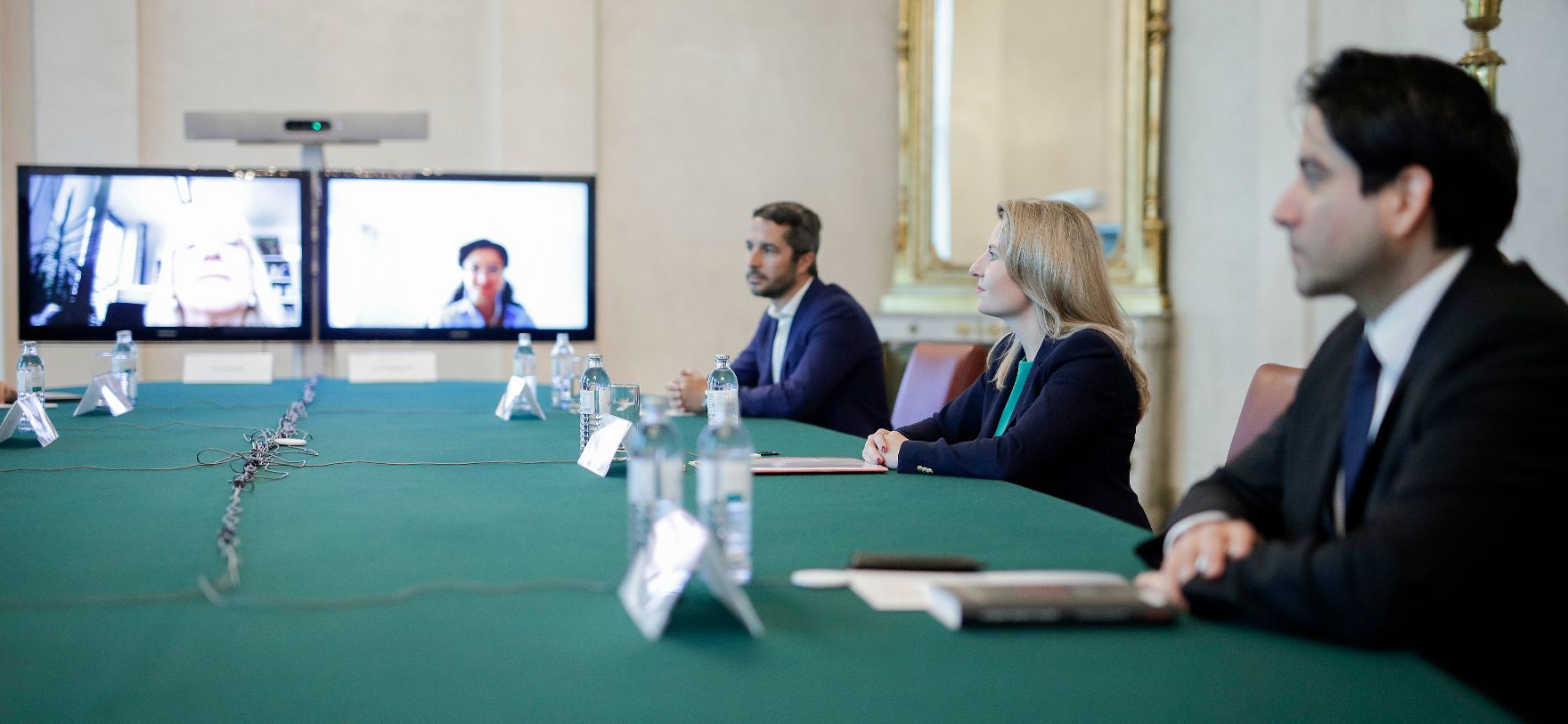 Am 15. Juli 2020 lud Bundesministerin Susanne Raab zu einem Round Table zum Thema „Dokumentationsstelle Politischer Islam“.