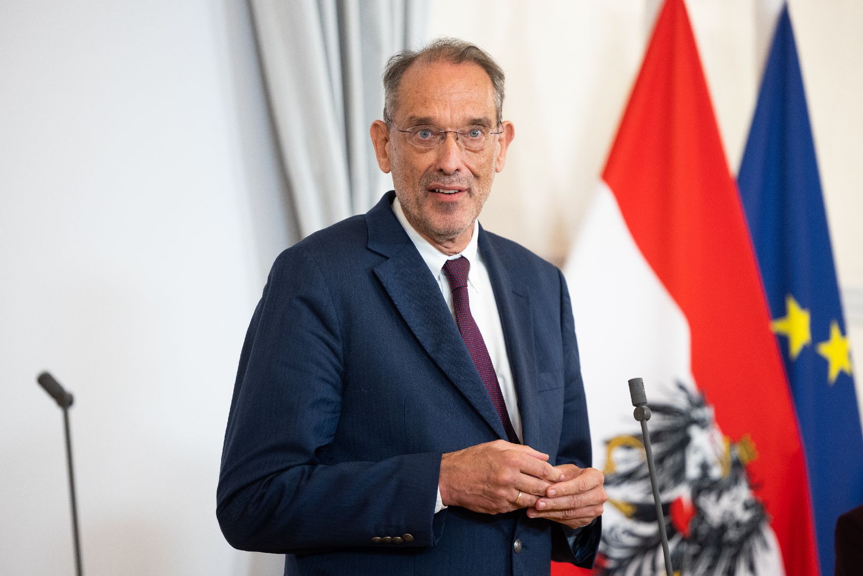Im Bild Bundesminister Heinz Faßmann beim Doorstep vor dem Ministerrat am 6. Oktober 2021.