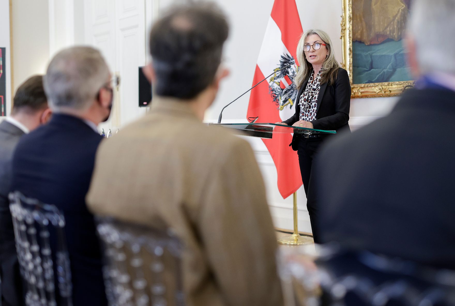 Am 6. April 2022 nahm Bundesministerin Susanne Raab an der Preisverleihung des Österreichischen Zeitschriftenverbandes teil.