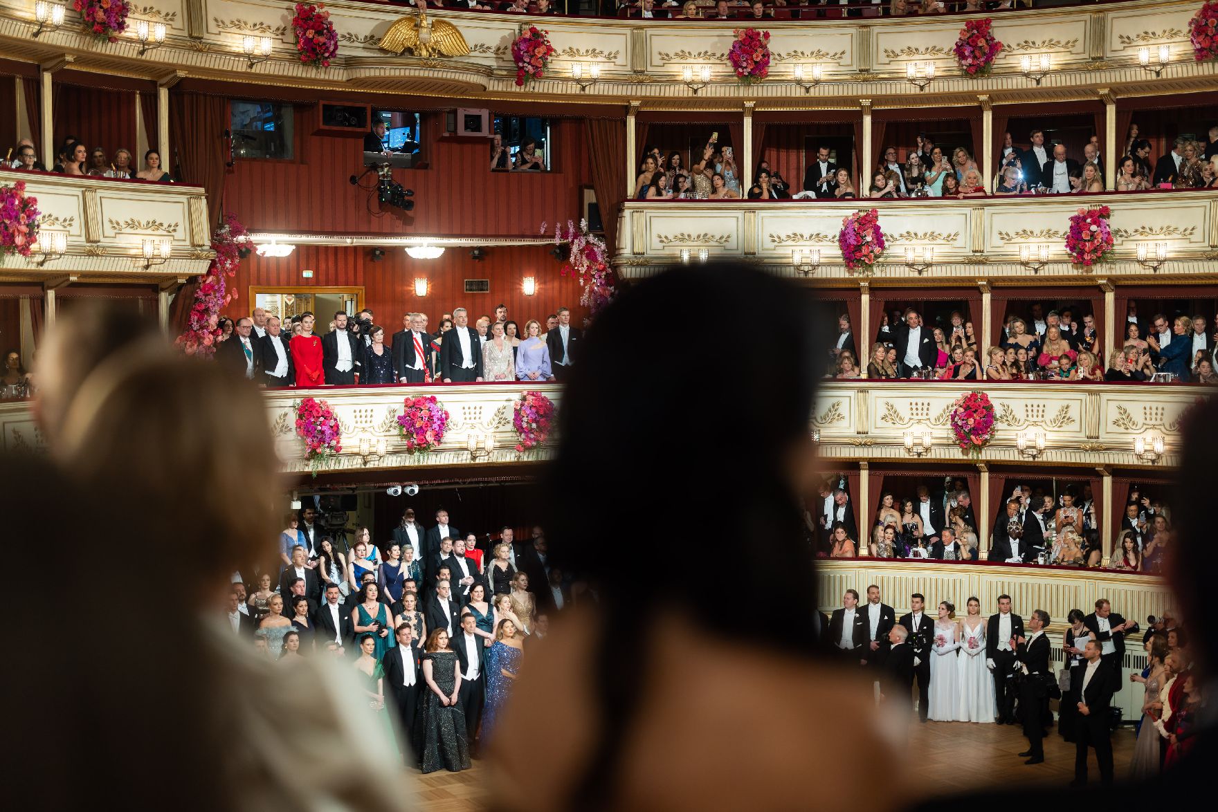 Am 8. Februar 2024 besuchte Bundesministerin Susanne Raab den Wiener Opernball.