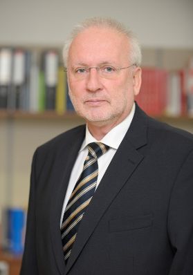 Im Bild der Präsident des Bundesverwaltungsgerichts Harald Perl.
