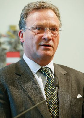 Am 8. Februar 2013 eröffnete Sektionschef Manfred Matzka die 41. Präsidentenkonferenz der Europäischen Anwaltsorganisationen im Bundeskanzleramt. Im Bild der Präsident des Österreichischen Rechtsanwaltskammertages Rupert Wolff.