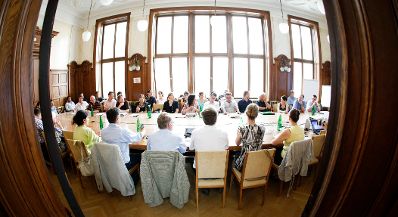 Am 19. Juni 2013 fand im Bundeskanzleramt die 7. Roma-Dialogplattform statt.