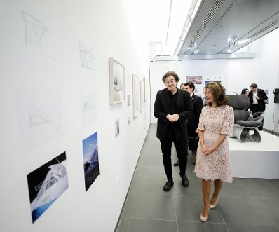 Am 21. September 2019 reiste Bundeskanzlerin Brigitte Bierlein anlässlich der UN-Generalversammlung nach New York. Im Bild beim Besuch des Österreichischen Kulturforums.