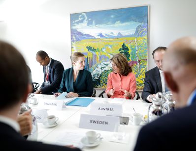 Am 17. Oktober 2019 nahm Bundeskanzlerin Brigitte Bierlein (r.) am Europäischen Rat der Staats- und Regierungschefs teil. Im Bild mit der dänischen Premierministerin Mette Frederiksen (l.).