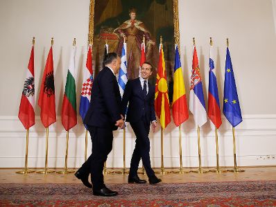 Am 24. September 2016 fand das Gipfeltreffen, Migration entlang der Balkanroute im Bundeskanzleramt statt. Im Bild Bundeskanzler Christian Kern (r.) mit dem ungarischen Ministerpräsidenten Viktor Orban (l.).
