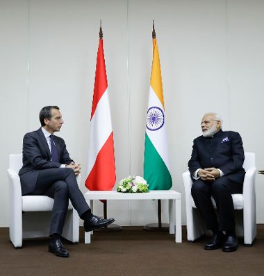 Am 2. Juni 2017 nahm Bundeskanzler Christian Kern (l.) am Internationalen Wirtschaftsforum SPIEF 2017 in St. Petersburg teil. Im Bild mit dem indischen Premierminister Narendra Modi (r.).