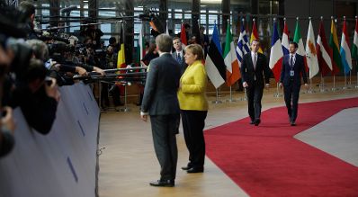 Am 14. Dezember 2017 begann in Brüssel der zweitägige Europäische Rat der Staats- und Regierungschefs. Im Bild Bundeskanzler Christian Kern am Weg zum Pressestatement.