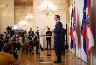 Am 23. Mai 2019 gab Bundeskanzler Sebastian Kurz (r.) eine Pressekonferenz nach einem Treffen mit den Oppositionsparteien.