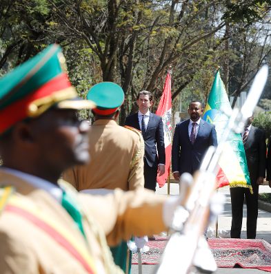 Am 6. Dezember 2018 reiste Bundeskanzler Sebastian Kurz (l.) nach Addis Abeba. Im Bild beim Treffen mit dem Premierminister Abiy Ahmed (r.).