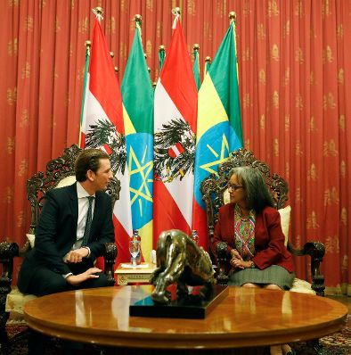 Am 6. Dezember 2018 reiste Bundeskanzler Sebastian Kurz (l.) nach Addis Abeba. Im Bild beim Treffen mit der Bundespräsidentin der Demokratischen Bundesrepublik Äthiopien Sahle-Work Zewde (r.).