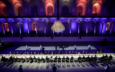 Am 17. Dezember 2018 begann das "Hochrangige Forum Afrika‑Europa". Im Bild Bundeskanzler beim Abendempfang in der Spanischen Hofreitschule.