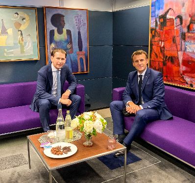 Am 30. Juni 2021 traf Bundeskanzler Sebastian Kurz (l.) im Rahmen seines Arbeitsbesuch in Paris den französischen Staatspräsidenten Emmanuel Macron (r.).