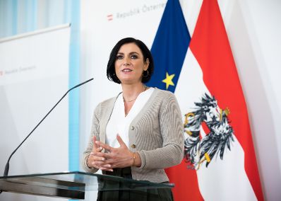 Im Bild Bundesministerin Elisabeth Köstinger nach dem Ministerrat am 30. Juni 2021