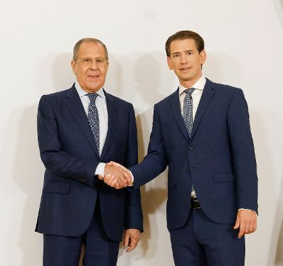 Am 25. August 2021 traf Bundeskanzler Sebastian Kurz (r.) den russischen Außenminister Sergej Lawrow (l.) im Bundeskanzleramt.