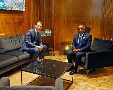 Am 7. September 2021 empfing Bundeskanzler Sebastian Kurz (l.) den Präsidenten der UNO Generalversammlung Abdulla Shahid (r.) zu einem Gespräch.