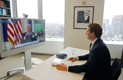Am 22. September 2021 reiste Bundeskanzler Sebastian Kurz (r.) zu einem mehrtägigen Arbeitsbesuch nach New York. Im Bild bei der Videokonferenz mit dem Amerikanischen Präsident Joe Biden (l.).
