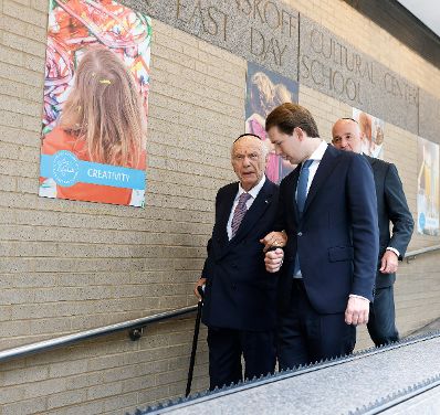 Am 23. September 2021 reiste Bundeskanzler Sebastian Kurz (r.) zu einem mehrtägigen Arbeitsbesuch nach New York. Im Bild mit Rabbi Arthur Schneier (l.).