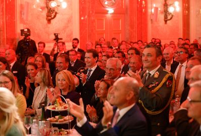 Am 30. September 2021 nahm Bundeskanzler Sebastian Kurz an der Feier 75 Jahre Industriellenvereinigung teil.