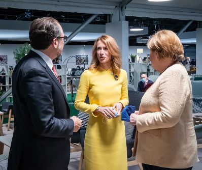 Am 1. November 2021 nahm Bundeskanzler Alexander Schallenberg (l.) an der UN-Klimakonferenz 2021 in Glasgow teil. Im Bild mit der deutschen Bundeskanzlerin Angela Merkel (r.) und der estnischen Premierministerin Kaja Kallas (m.).