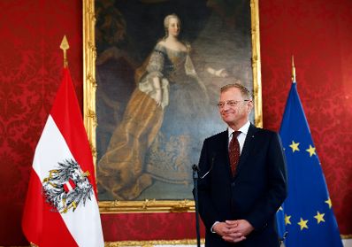Am 27. Oktober 2021 wurde Landeshauptmann Thomas Stelzer (im Bild) bei Bundespräsident Alexander van der Bellen angelobt.