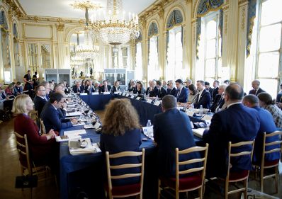 Am 3. Mai 2019 reiste Bundesminister Gernot Blümel anlässlich eines Arbeitsbesuchs nach Paris. Im Bild beim Treffen der Kulturminister.