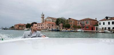 Am 09. Mai 2019 reiste Bundesminister Gernot Blümel (im Bild) anlässlich der Ausstellungseröffnung im Österreich Pavillon auf der 58. Internationalen Kunstausstellung "La Biennale di Venezia" nach Venedig.