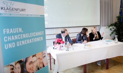 Am 30. April 2019 reiste Bundesministerin Juliane Bogner-Strauß anlässlich eines Bundesländertags nach Kärnten. Im Bild beim Get together mit dem Klagenfurter Familienforum.