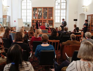 Am 15. Mai 2019 nahm Bundesministerin Juliane Bogner-Strauß am dritten Frauenvernetzungsfrühstück der Österreichischen Akademie der Wissenschaften teil.