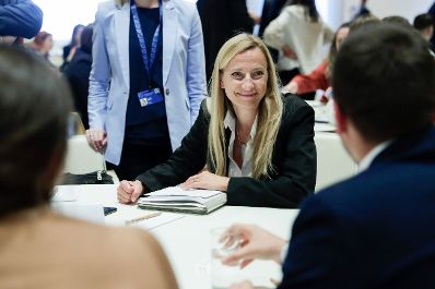 Am 2. September 2018 nahm Bundesministerin Juliane Bogner-Strauß (im Bild) an der Jugendkonferenz der Europäischen Union teil.