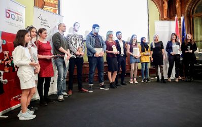 Am 7. November 2018 überreichte Bundesministerin Juliane Bogner-Strauß den Österreichischen Jugendpreis 2018.