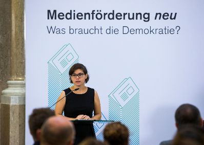 Am 19. September 2016 fand die Enquete "Medienförderung neu - Was braucht die Demokratie?" statt. Im Bild Ingrid Brodnig, Journalistin und Autorin.