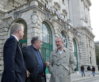 Am 3. November 2017 besuchte Kunst- und Kulturminister Thomas Drozda (im Bild) das Weltmuseum Wien.