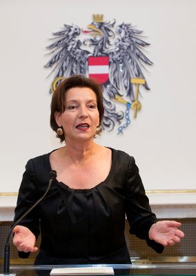 12. Oktober 2011 Bundesministerin Gabriele Heinisch-Hosek bei der Käthe-Leichter-Preisverleihung.
