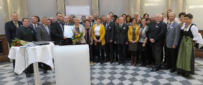 Am 17. Oktober 2013 überreichte Andreas Buchta-Kadanka in Vertretung für Frauenministerin Gabriele Heinisch-Hosek das CAF-Gütesiegel an die Bezirkshauptmannschaft Rohrbach.